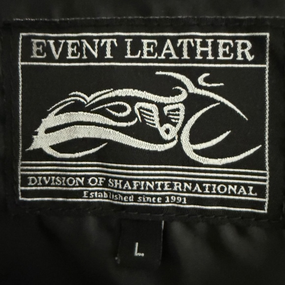 Men's Black Leather Vest with Pockets - Large - Picture 9 of 9